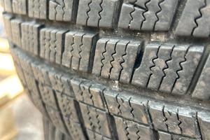 4 gomme termiche Hankook 205/55 R17