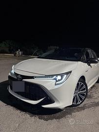 Toyota Corolla 2.0 hybrid
