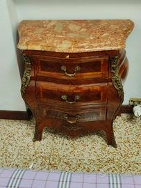 Coppia Comodini antichi in legno stile luigi XV