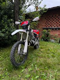 Fantic xe 125cc