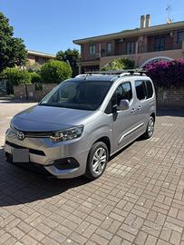Toyota Proace City Verso Exec. 1.5 D 130 CV Short