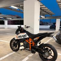 Ktm Duke 690 R