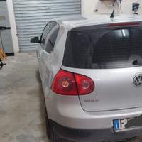Golf 5 1.9 TDI BXF (90cv) per ricambi