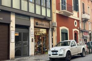 Negozio Bari [Cod. rif 3295753ACG]
