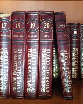 Grande enciclopedia universale Curcio