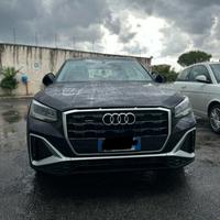 Fari Audi Q2 mod restyling full led