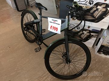 Bici elettrica Milano Avanguardia, espositiva.