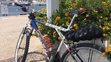 Gt  con telaio in alluminio originale U.SA