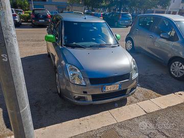 Suzuki Swift 1.3 benzina/metano