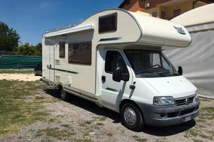 Mc Louis 560 VV aria condizionata e portamoto