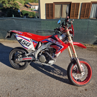 Honda crf450 motard depotenziata a libretto