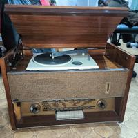 Radio d'epoca non funzionante 