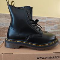 Dr. Martens 1460 Smooth – EU 39 – Mai Usate