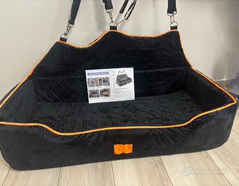 Seggiolino auto per cani