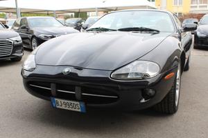 JAGUAR XK8 4.0 Coupé
