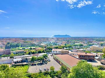 2 LOCALI A TERRACINA