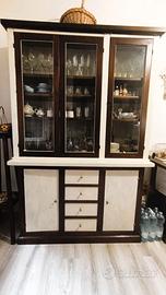 Mobile credenza con vetrina