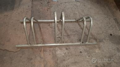 Rastrelliera bici metallo