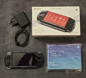 Sony PSP Playstation Portable console 3004 + box