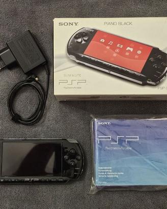 Sony PSP Playstation Portable console 3004 + box