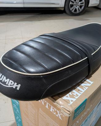 Sella Triumph Bonneville T120 nera.