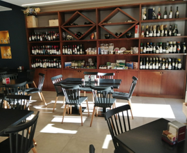 Bar in centro Celle Ligure, 80 mq, 300 ext