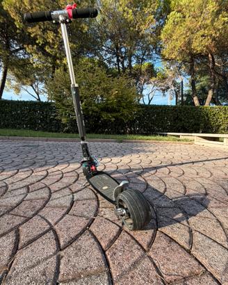 Monopattino MICRO