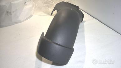 PARAFANGO POST. GULLIVER APRILIA AP8226268