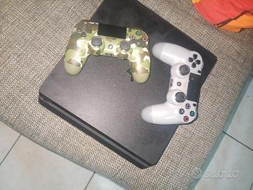 PlayStation 4 + 2 joystick originali + giochi 