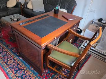 Splendida libreria con scrittoio in vero legno