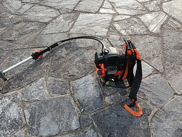 tagliaerba a zaino 