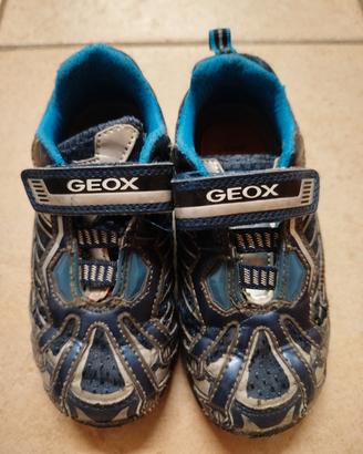 Scarpe bambino 25 GEOX con luci 