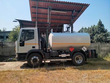 Iveco 120 e 18 k,trasporto carburanti