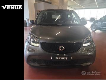 smart forfour Smart II 2015 Benzina 1.0 Passi...