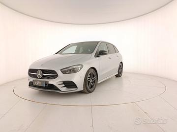 MERCEDES-BENZ B 180 d AMG Line Premium auto