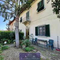 Terratetto a Scandicci