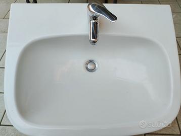 Lavabo bagno in ceramica + miscelatore