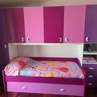 Cameretta completa di due materassi