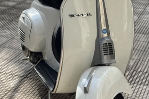 Vespa 50 Special