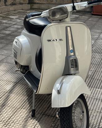 Vespa 50 Special