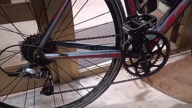 Bici da corsa Olmo Link in carbonio