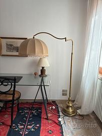 Lampade antiche in ottone