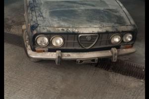 ALFA ROMEO GIULIA 2000_ anno 1975