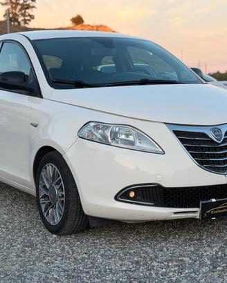 Lancia Ypsilon 1.3 MJT 16V 95 CV 5 porte S&S Plati