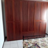 Armadio in stile arte povera