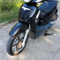 Aprilia Scarabeo 200 ie Perfetto