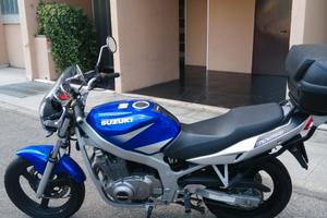 Suzuki GS 500 - 2003