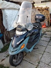 Scooter Kymko Dink LX 125