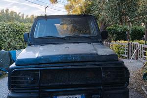 Suzuki Samurai SJ500