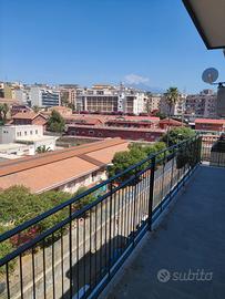 Singola luminosa spaziosa climatizzata balconata p